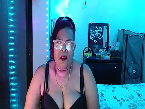 curvy 12 online show from 26, 7, 2026
