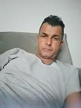 Leandrosafado online show from 12, 6, 2026