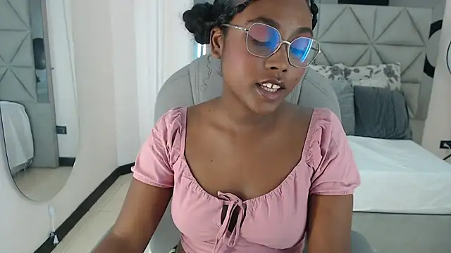 lily mendoza online show from 10, 7, 2026