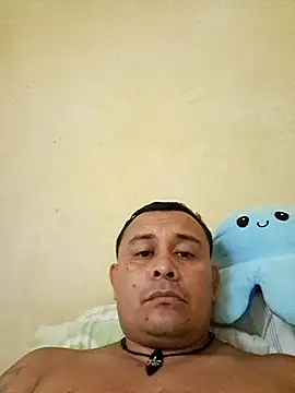 Snapshot of parejacalientenik chatting on 22, 6, 2026 parejacalientenik online show from 22, 6, 2026
