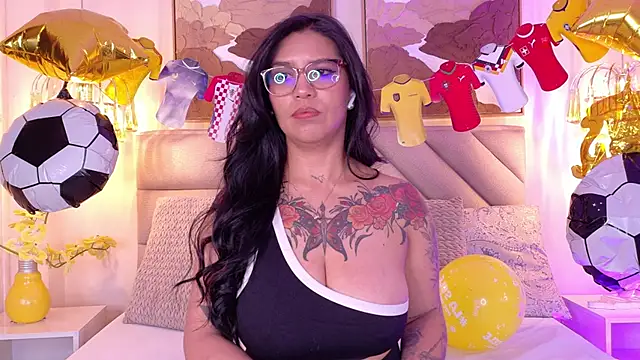 Sharlot18 online show from 19, 6, 2026