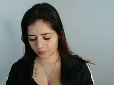 Luna zoe online show from 17, 6, 2026