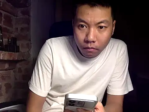 boyasiannnn online show from 20, 7, 2026