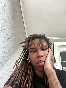 Snapshot of Opal_Rainbow chatting on 27, 5, 2026 Opal Rainbow online show from 27, 5, 2026