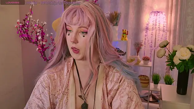 Candy-yeah online show from 7, 8, 2026