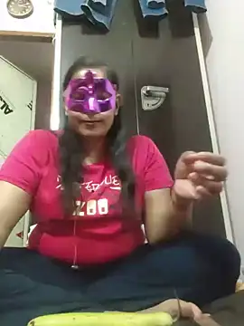 Hot Darling001 online show from 20, 7, 2026
