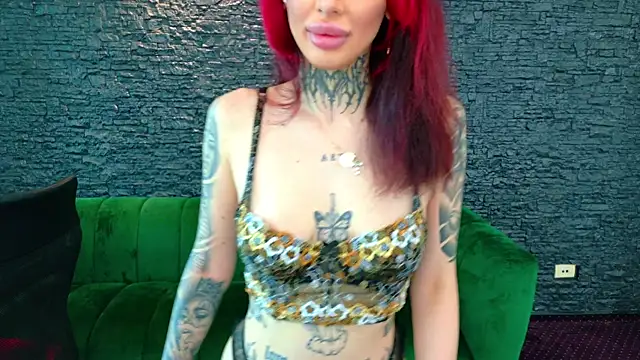 CassyFoxyy online show from 19, 7, 2026