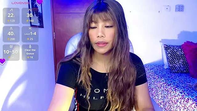 Snapshot of Emmy_Copland chatting on 28, 7, 2026 Emmy Copland online show from 28, 7, 2026