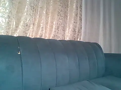 Prettybunnyy online show from 10, 7, 2026
