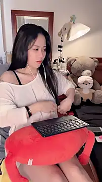 Snapshot of Rosane00 chatting on 19, 6, 2026 Rosane00 online show from 19, 6, 2026