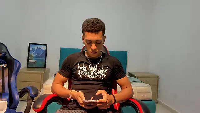 MAX LEGEND online show from 27, 6, 2026