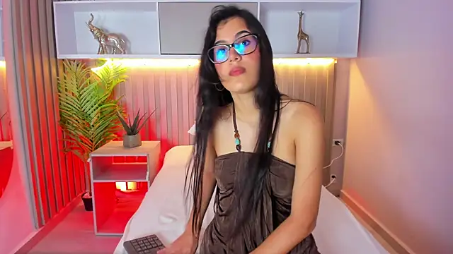 jazminmoree online show from 1, 8, 2026