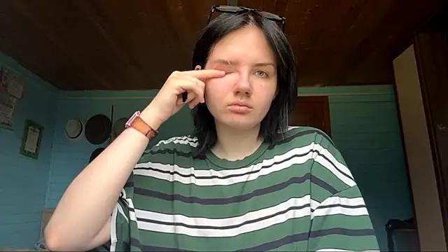 AnnelieseRamirel online show from 18, 6, 2026