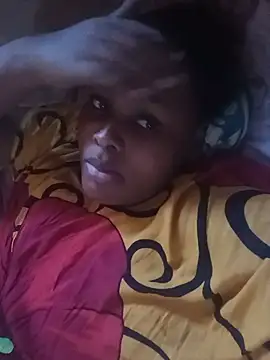 Snapshot of Queen-cute chatting on 21, 6, 2026 Queen-cute online show from 21, 6, 2026