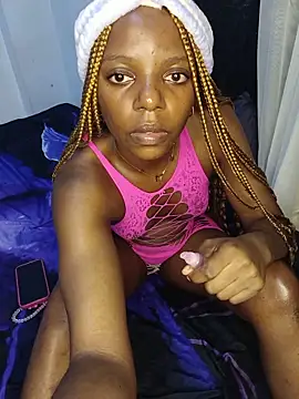 sweetlinah001 online show from 18, 6, 2026