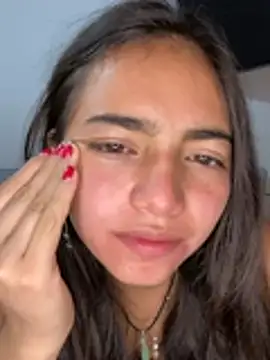 Julia valentina online show from 12, 7, 2026