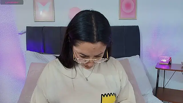 samm curvy online show from 16, 7, 2026