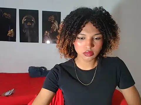 Snapshot of Elianisbigcock chatting on 9, 7, 2026 Elianisbigcock online show from 9, 7, 2026
