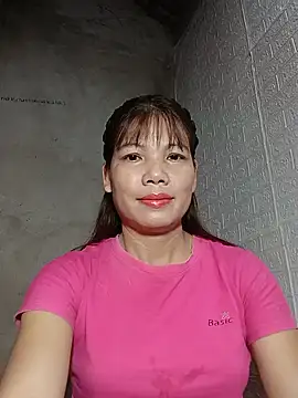 Snapshot of Gee_hot chatting on 2, 8, 2026 Gee hot online show from 2, 8, 2026