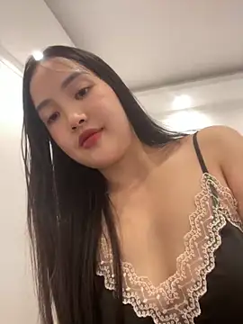 Lilyluta2000 online show from 18, 6, 2026