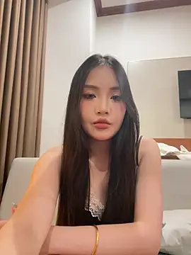 Lilyluta2000 online show from 19, 6, 2026
