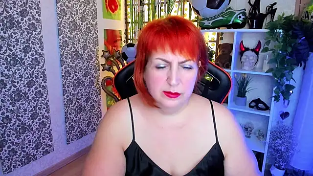 Joana Woods online show from 18, 7, 2026