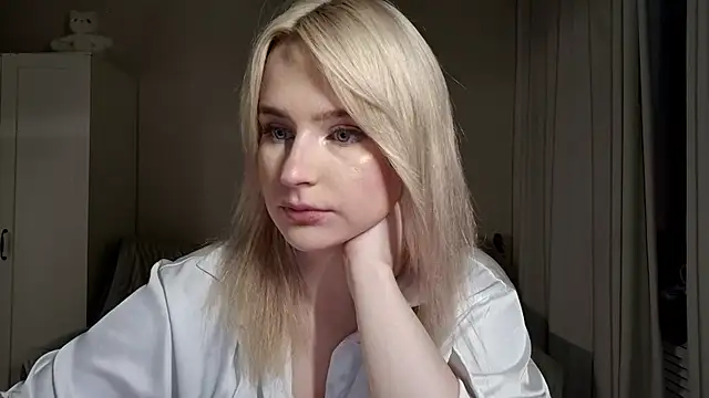 BloomMoon online show from 28, 7, 2026