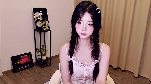 Hot--01 online show from 30, 7, 2026