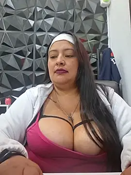 Catalinaa  dss online show from 28, 7, 2026