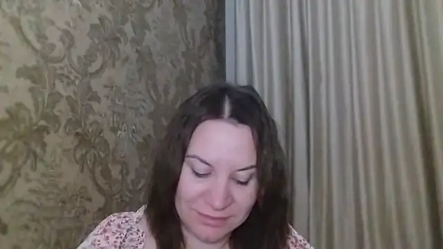 Lauralison online show from 9, 7, 2026