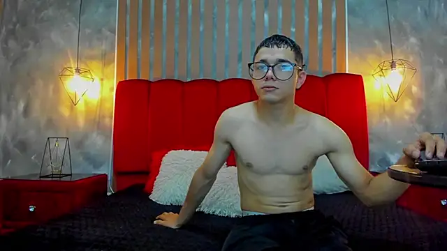Snapshot of ZoeANDAlex_ chatting on 27, 6, 2026 ZoeANDAlex online show from 27, 6, 2026