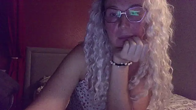 Snapshot of Solenyavo chatting on 8, 8, 2026 Solenyavo online show from 8, 8, 2026