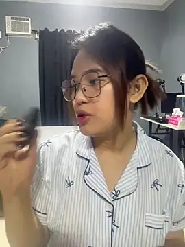 STUCK on YOU  online show from 26, 6, 2026