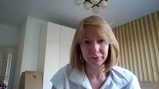 Snapshot of Deloriada chatting on 20, 7, 2026 Deloriada online show from 20, 7, 2026