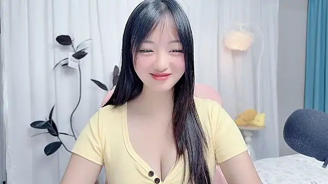 Winnie666999 online show from 28, 7, 2026