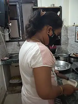 Lundpakadu online show from 7, 7, 2026