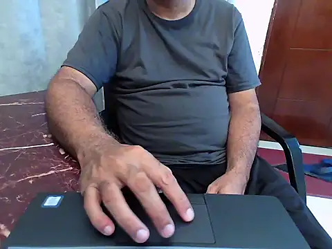 Snapshot of desipapaxx chatting on 28, 7, 2026 desipapaxx online show from 28, 7, 2026