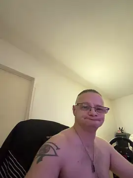 Snapshot of darkzhorsX chatting on 22, 6, 2026 darkzhorsX online show from 22, 6, 2026