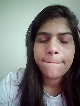 Snapshot of tinumeenu chatting on 22, 6, 2026 tinumeenu online show from 22, 6, 2026