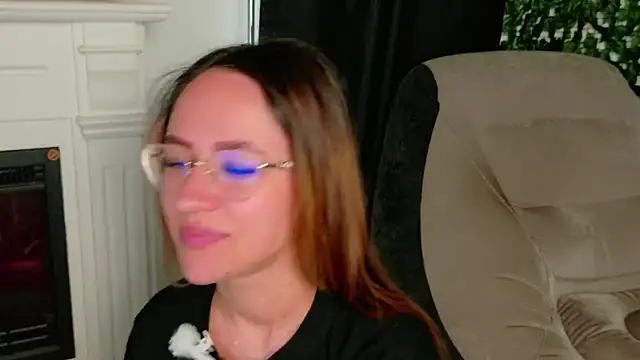 Nicole Bliss online show from 7, 7, 2026