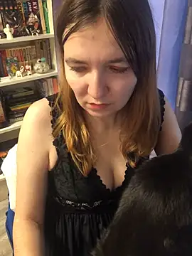 Lazy Lovely online show from 28, 6, 2026