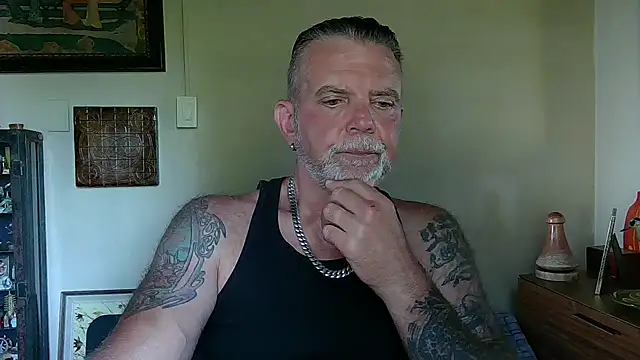 Snapshot of BossDominus chatting on 23, 6, 2026 BossDominus online show from 23, 6, 2026