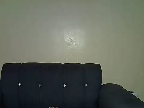 Cute JoJo online show from 23, 7, 2026