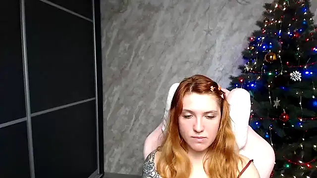 Reginasmilee online show from 21, 12, 2025