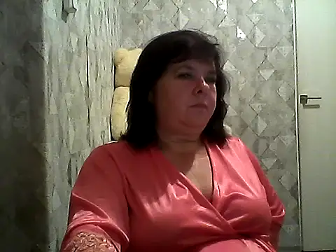 HannahAna39 online show from 18, 7, 2026