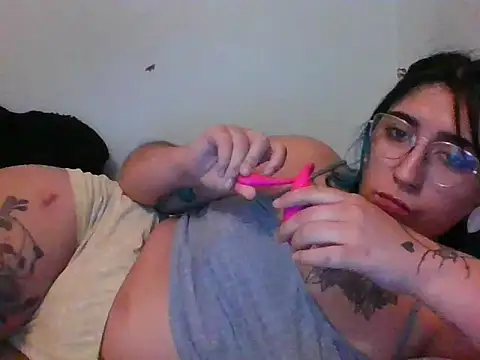 Snapshot of Messalina_exotik chatting on 14, 7, 2026 Messalina exotik online show from 14, 7, 2026