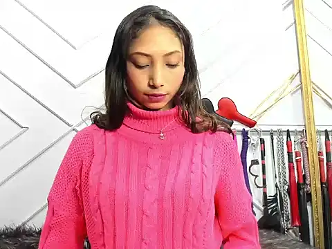 SarayZareen online show from 23, 7, 2026