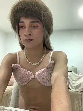 Play dirtyydoll online show from 26, 6, 2026