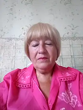 EmmaSwan555 online show from 19, 7, 2026
