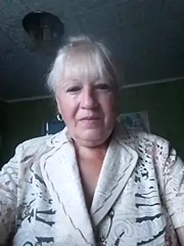 EmmaSwan555 online show from 22, 7, 2026